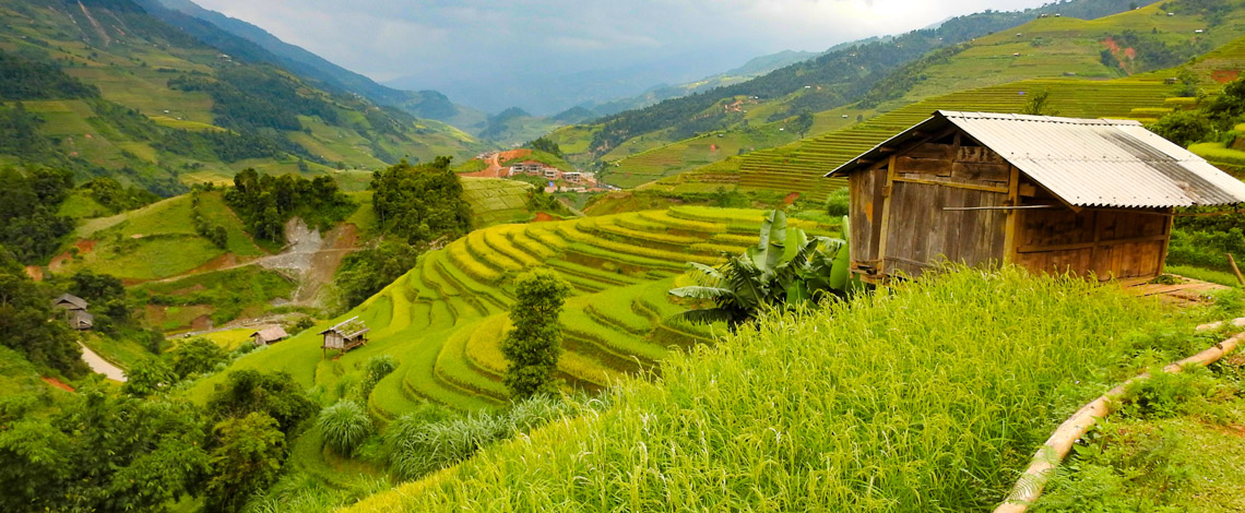 Sapa trekking tour